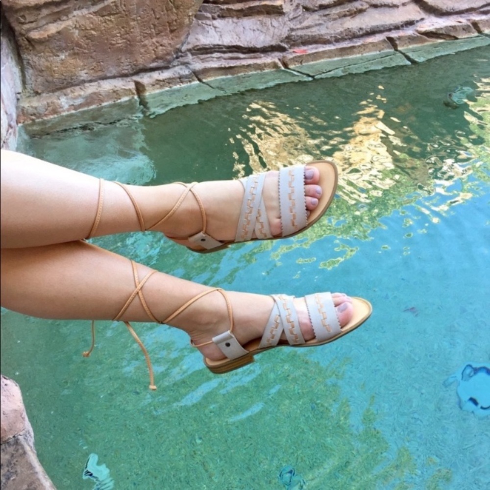 Latigo Gem Ankle Tie Flat Leather Sandals - Picture 2 of 8